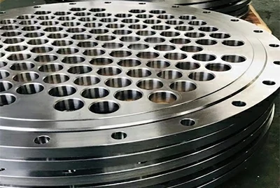 Titanium-Steel Clad Tube Sheets Titanium-Steel Clad Tube Sheets