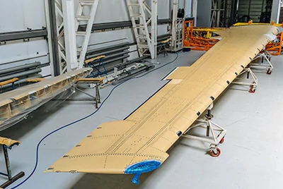 Wing box structure Wing box structure