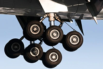 Main landing gear strut Main landing gear strut