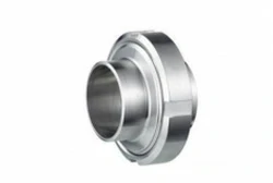 Titanium pipe fitting