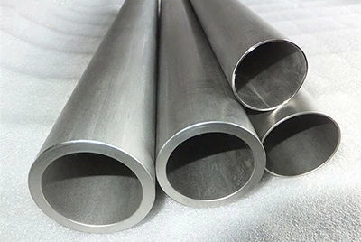 Titanium plate welded pipe