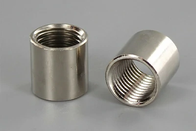 Threaded titanium coupling