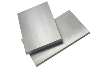 Titanyum kaplı çinko