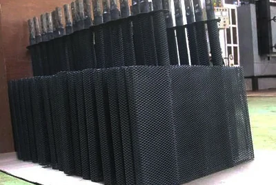 Diaphragm cell anodes