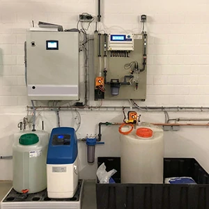 Recirculating cooling water