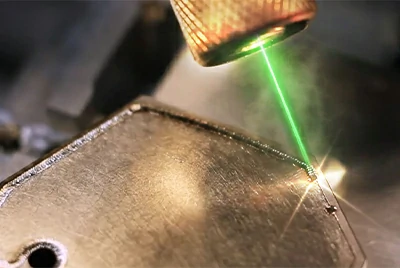 Saldatura laser Titanio